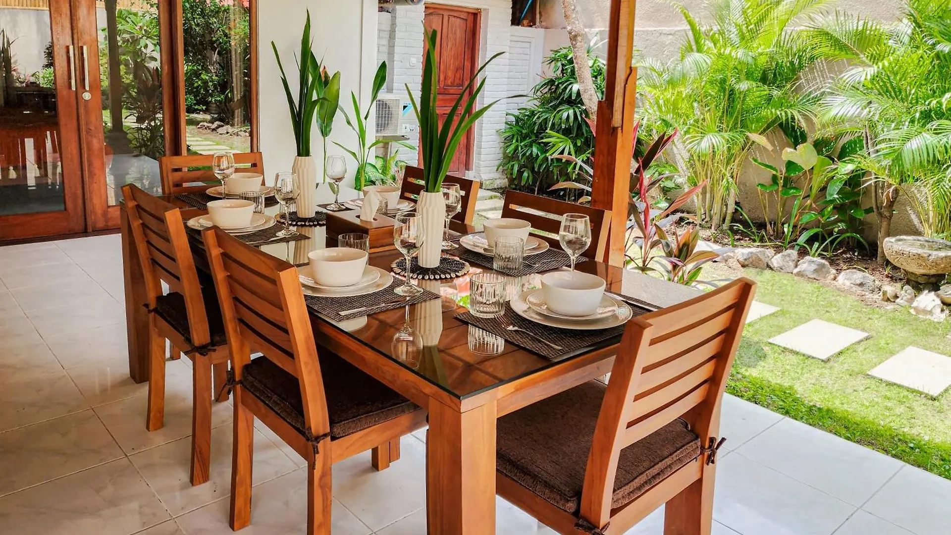 Inyoni Toucan Villa - Best Location In Seminyak. インドネシア
