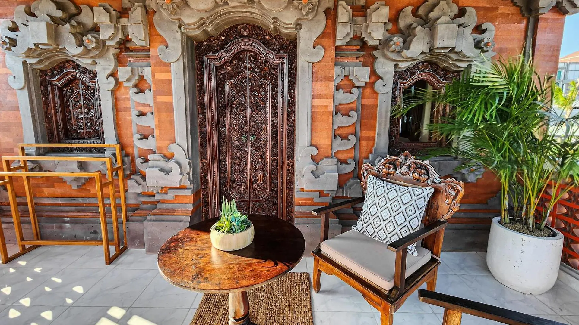 Inyoni Toucan Villa - Best Location In Seminyak.