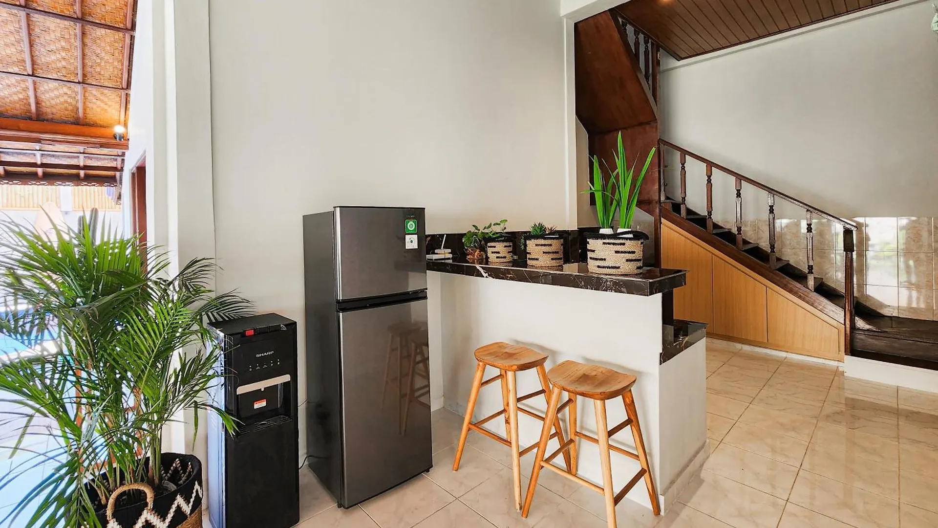 Inyoni Toucan Villa - Best Location In Seminyak.